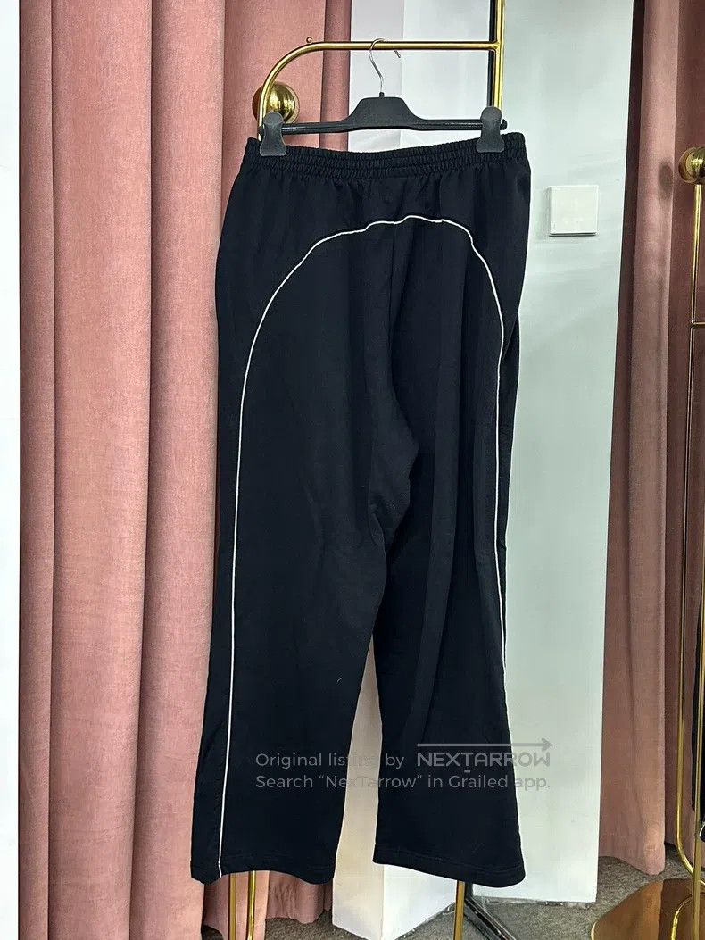 Balenciaga Balenciaga size M Black Manchester United series letter lo Size US 27 - 4 Thumbnail