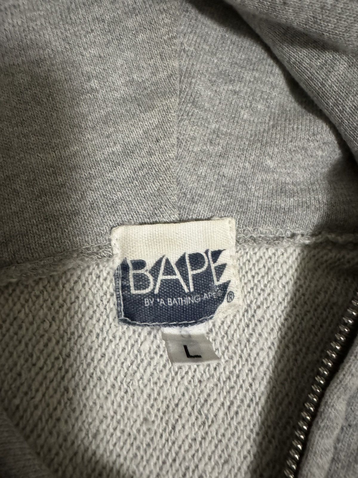Bape Bathing ape Busy works hoodie Size US L / EU 52-54 / 3 - 5 Thumbnail