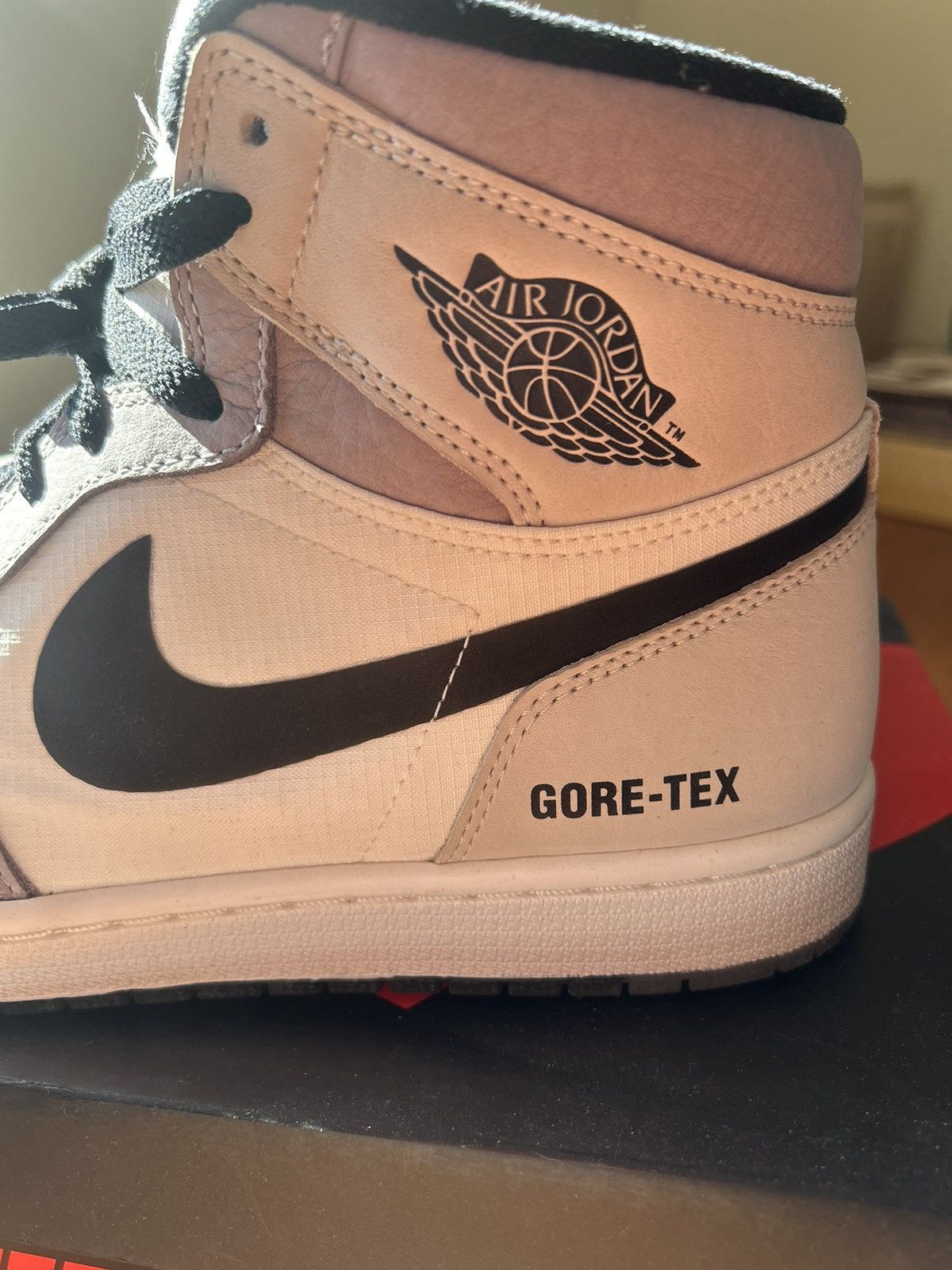 image of Goretex x Nike Retro 1 Gore-Tex Shoes in White, Men's (Size 10)