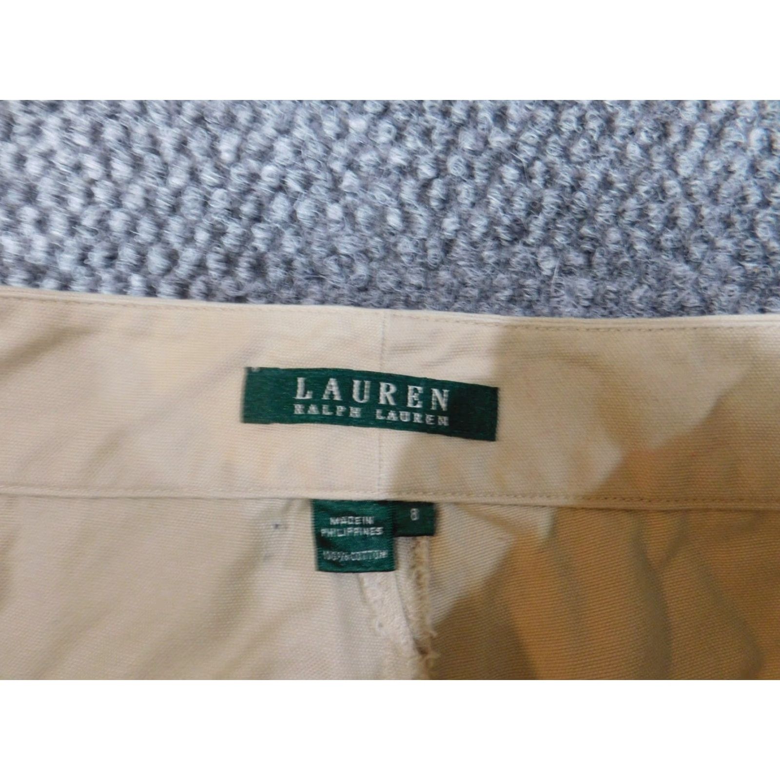 Ralph Lauren Lauren Ralph Lauren Bermuda Shorts Womens 8 Beige Classic Chino Flat Front Zip 100% Cotton Regular Rise Mid Knit Pant Walking Casual Boys? No. (Oops) Size 30" / US 8 / IT 44 - 6 Thumbnail