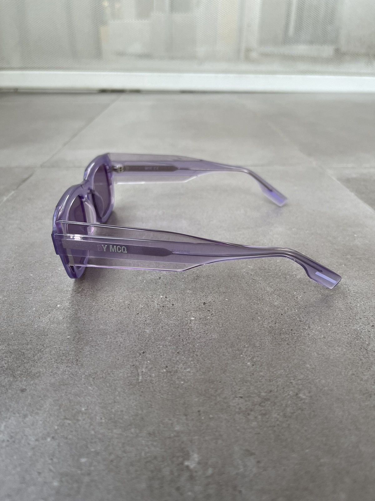 Alexander McQueen × McQ Alexander McQueen !DS! SS23 Alexander Mcqueen MQ0359S Violet Square Sunglasses Size ONE SIZE - 12 Thumbnail