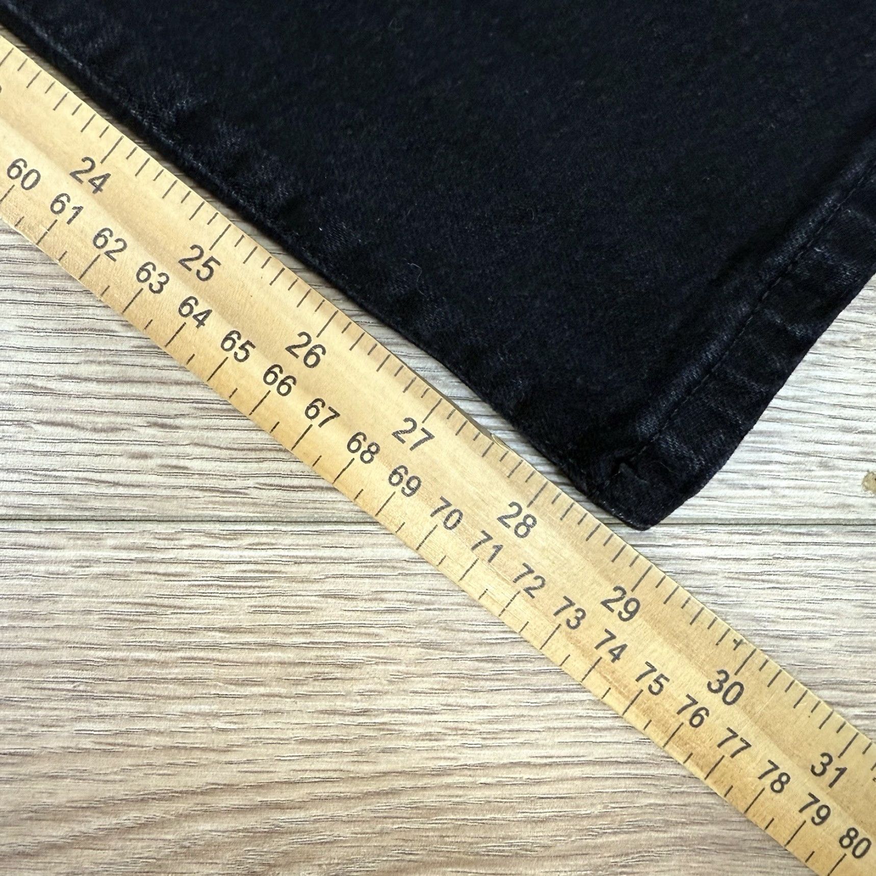 American Eagle Outfitters American Eagle Mens Slim Straight Jeans Black Denim 29x30 AirFlex Slimming 8-10 Rise Jeans Black Leather Patch? Size US 29 - 7 Thumbnail
