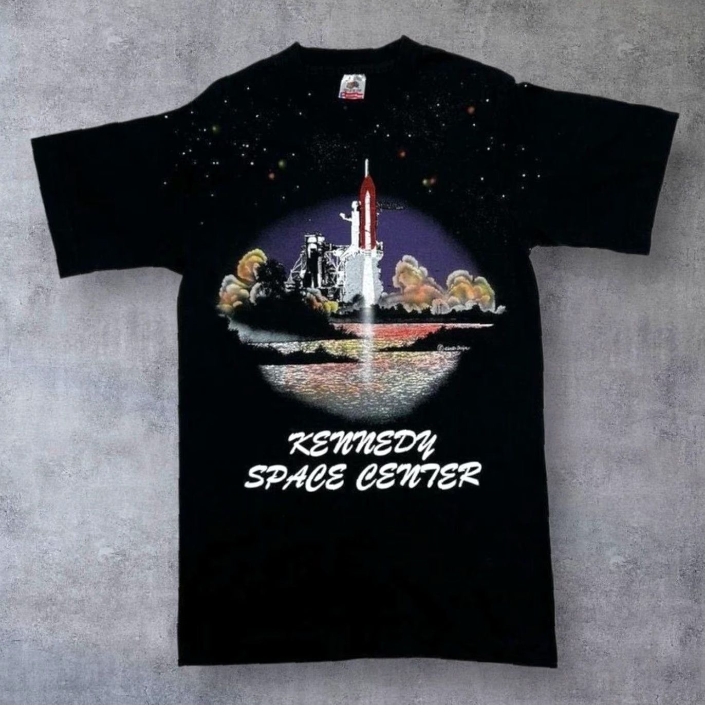 Fruit Of The Loom Vintage Kennedy Space Center Souvenir All-Over Print Single Stitch T-Shirt Small Black Mens Space 90s Graphic Front Back Shirt Size US S / EU 44-46 / 1 - 2 Thumbnail