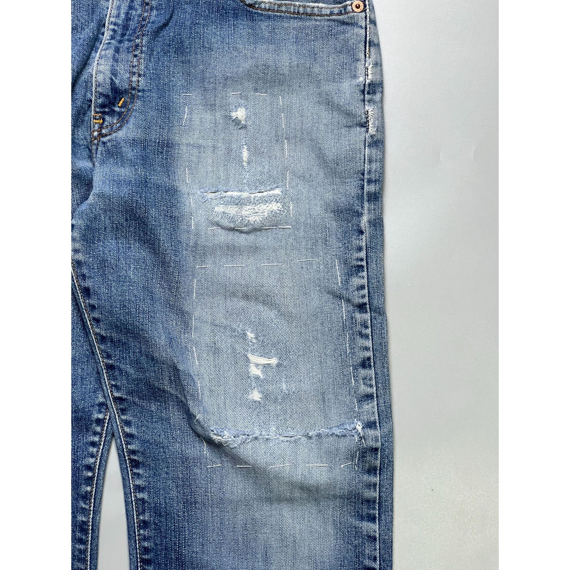 Levi's Vintage Clothing Levi’s Vintage Distressed Denim Jeans Pants (Y1048) Size US 34 / EU 50 - 3 Thumbnail
