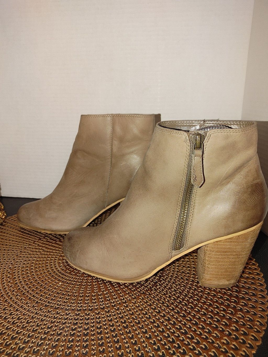 Nordstrom BP Brass Plum Lance Leather Ankle Booties Size 8M Size US 8 / IT 38 - 1 Thumbnail