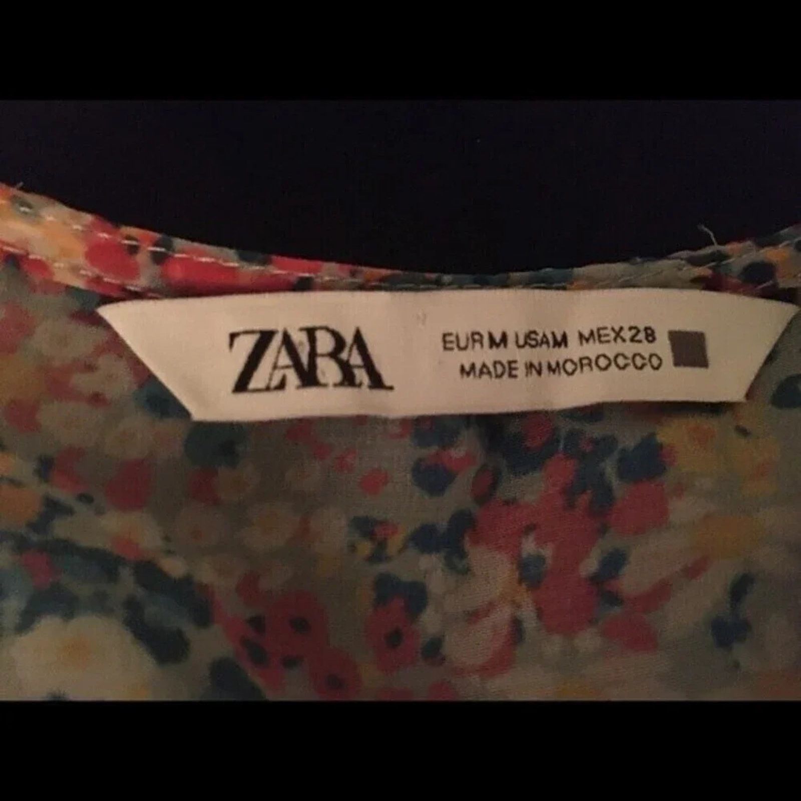 Zara Zara Flowered Ruffled dress, size Medium Size M / US 6-8 / IT 42-44 - 6 Thumbnail