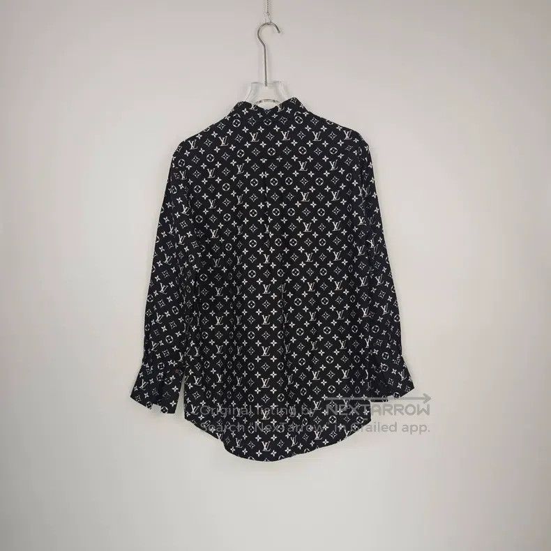 Louis Vuitton Louis Vuitton Black full logo mulberry silk shirt Size XS / US 0-2 / IT 36-38 - 4 Thumbnail