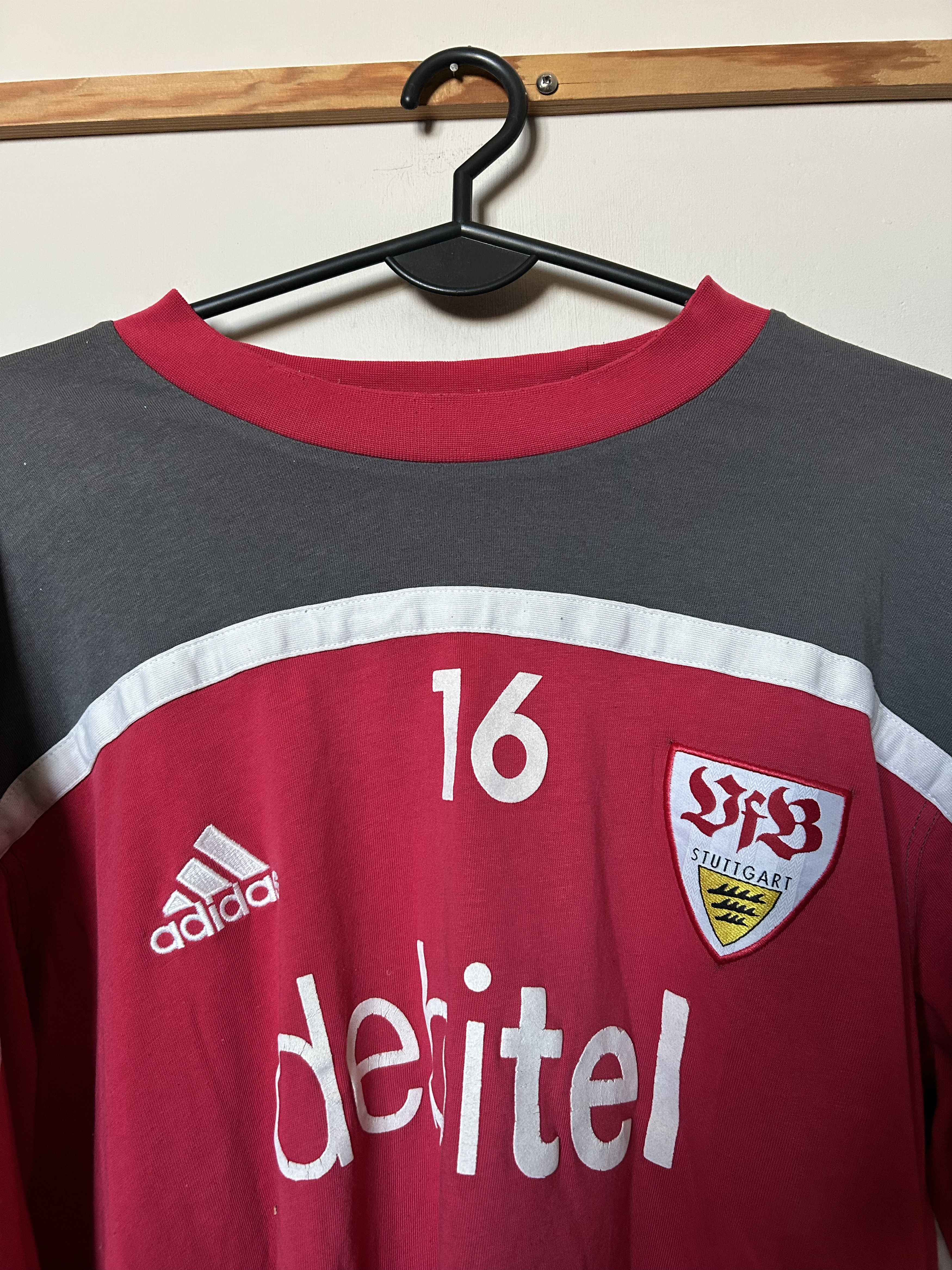 Adidas Vintage VFB STUTTGART 1999/2000 #16 CARNELL Adidas L UNIQUE Size US L / EU 52-54 / 3 - 4 Thumbnail
