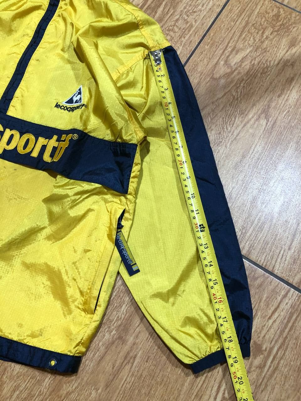 Le Coq Sportif Vintage Le Coq Sportif Windbreaker Jacket Zip Moto Size US M / EU 48-50 / 2 - 14 Thumbnail