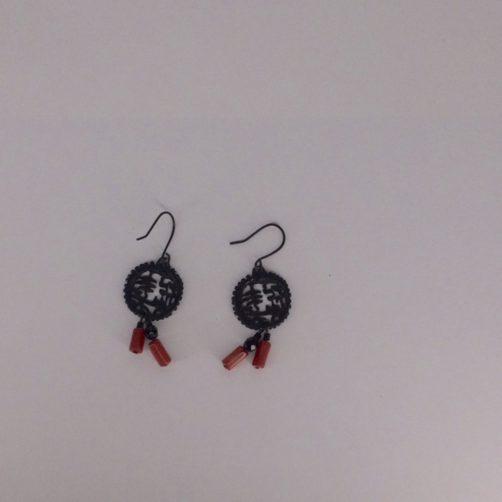 Other Black & Red Asian Inspired Bead Retro 90's Dangle Earrings Size ONE SIZE - 8 Thumbnail