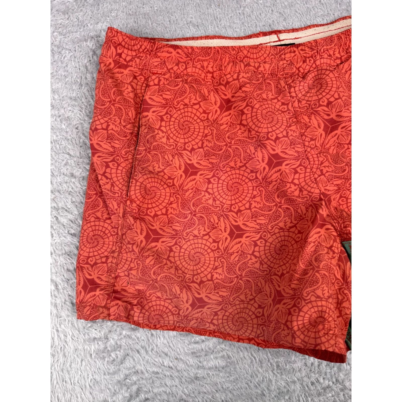 Patagonia Patagonia Shorts Women XS Orange Red Baggies 100% Nylon Activewear Beach Hiking Walking Logo Patch Vintage No ISSUES READ Size 26" / US 2 / IT 38 - 2 Thumbnail