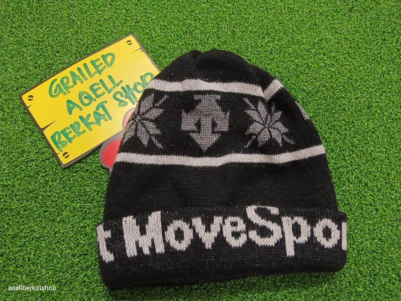 Descente DESCENTS JAPAN Beanie Size ONE SIZE - 1 Thumbnail