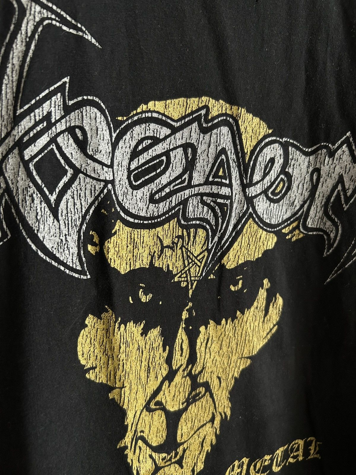 Band Tees Vintage Venom T Shirt Cut off Mayhem Bathory Thrashed Size US L / EU 52-54 / 3 - 2 Thumbnail