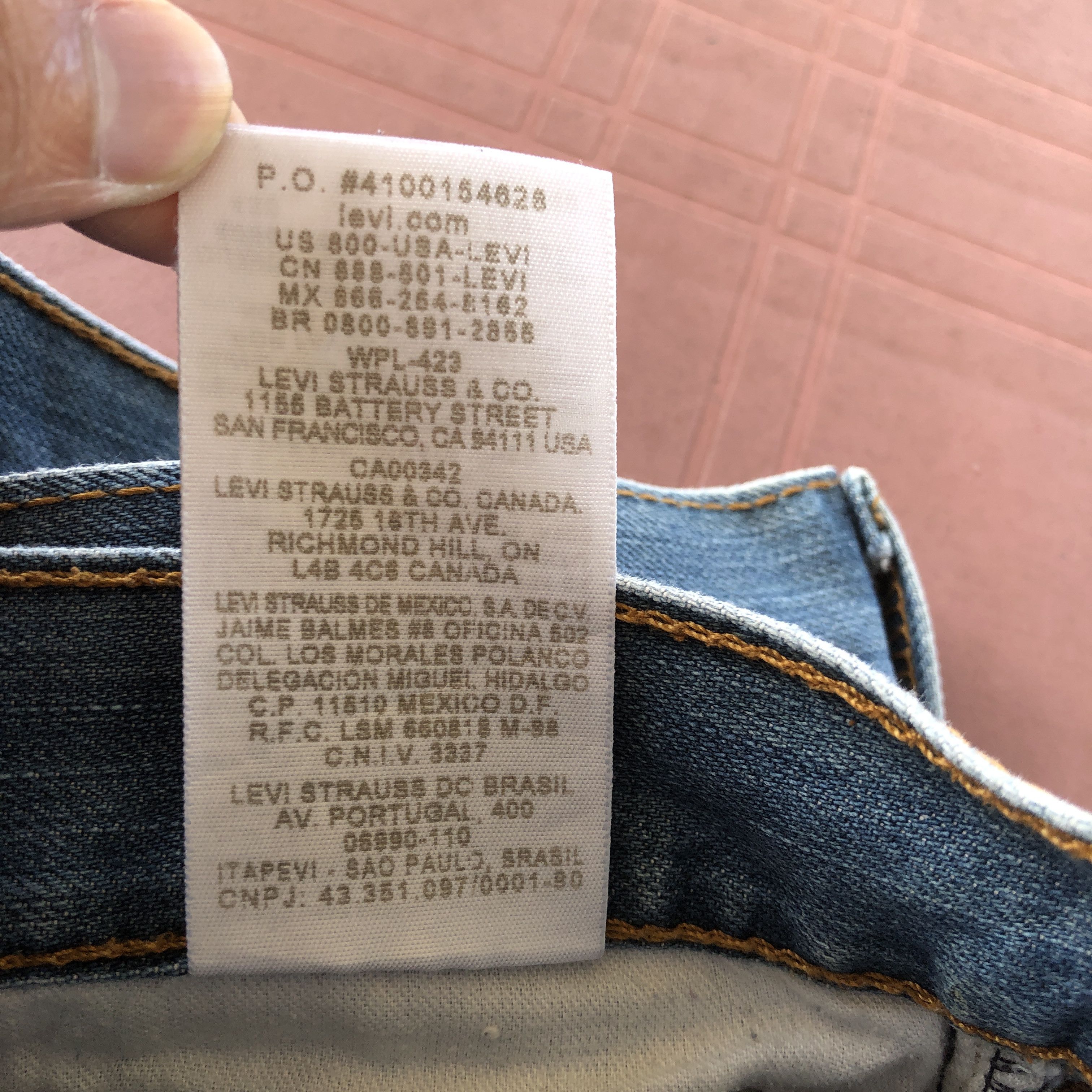 Levi's Vintage Levis Baggy Distressed Jeans Levi's 559 Faded Denim Size US 34 / EU 50 - 9 Thumbnail
