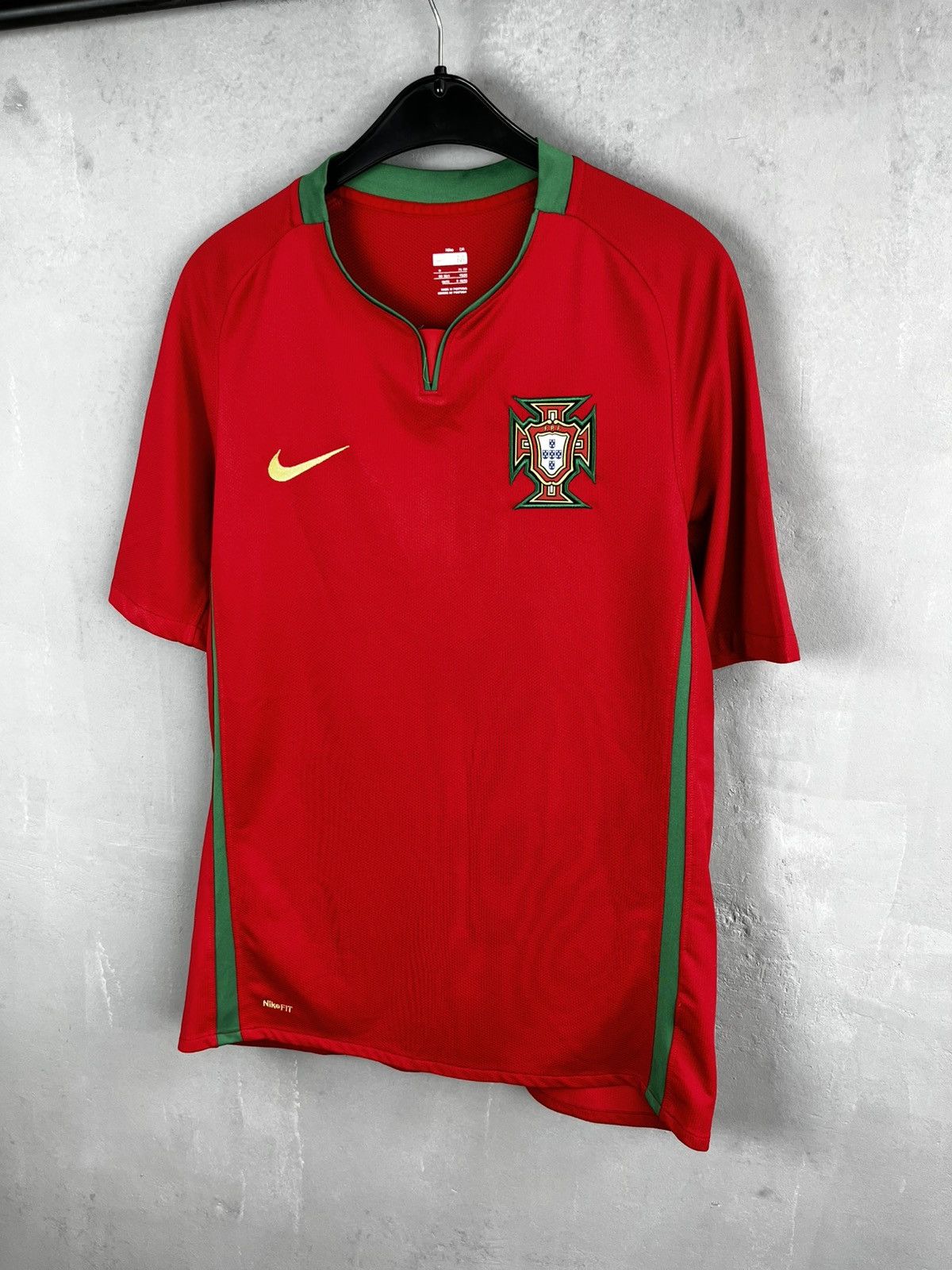 Nike Portugal football shirt 2008 Soccer Nike Jersey National Size US M / EU 48-50 / 2 - 1 Thumbnail