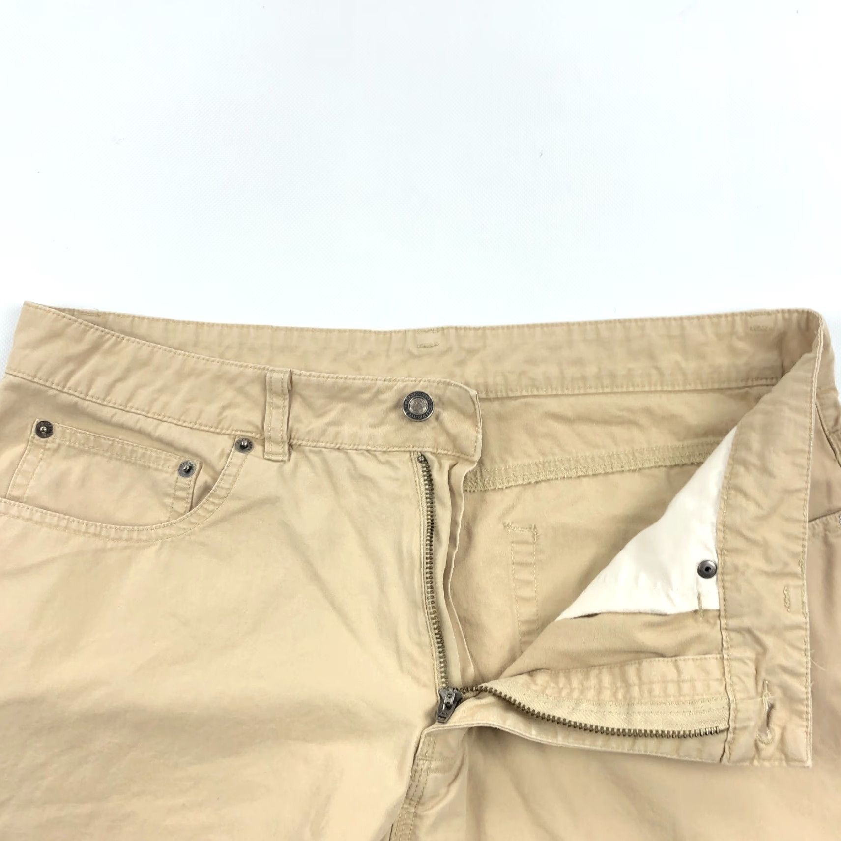 Patagonia Patagonia Guild Pants Mens 33 Light Khaki Lightweight Durable Canvas Cotton 5-Pocket Regular Inseam 31 Beige Size US 33 - 2 Thumbnail