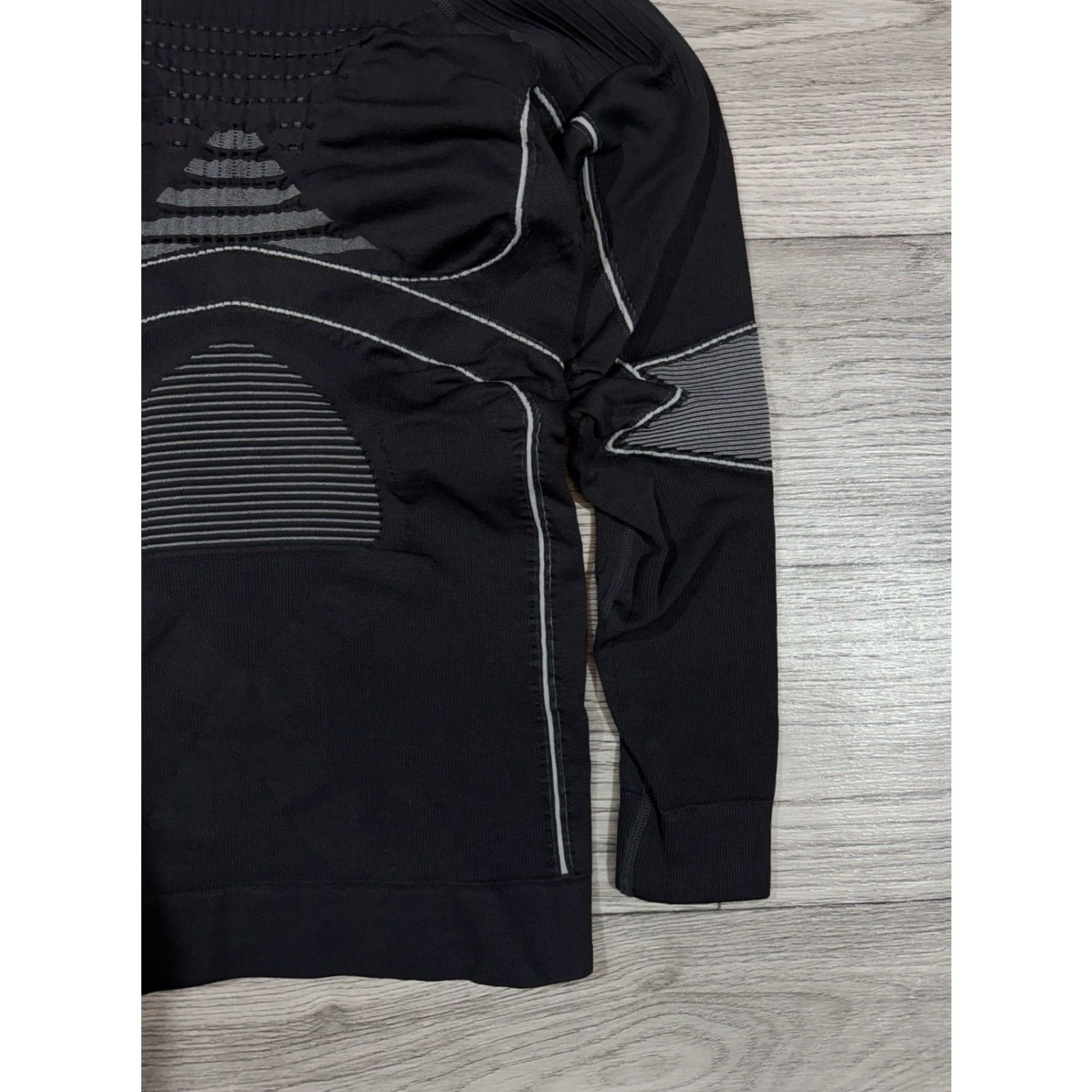 Vintage X-Bionic Energy Accumulator Evo Outfit/Set Mens S/M Black Base Layer Top Pants Size US S / EU 44-46 / 1 - 3 Thumbnail