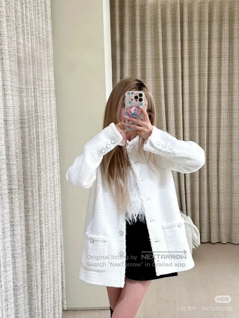 Chanel Chanel 25s White Moonlight Jacket Size XXS / US 00 / IT 34 - 3 Thumbnail