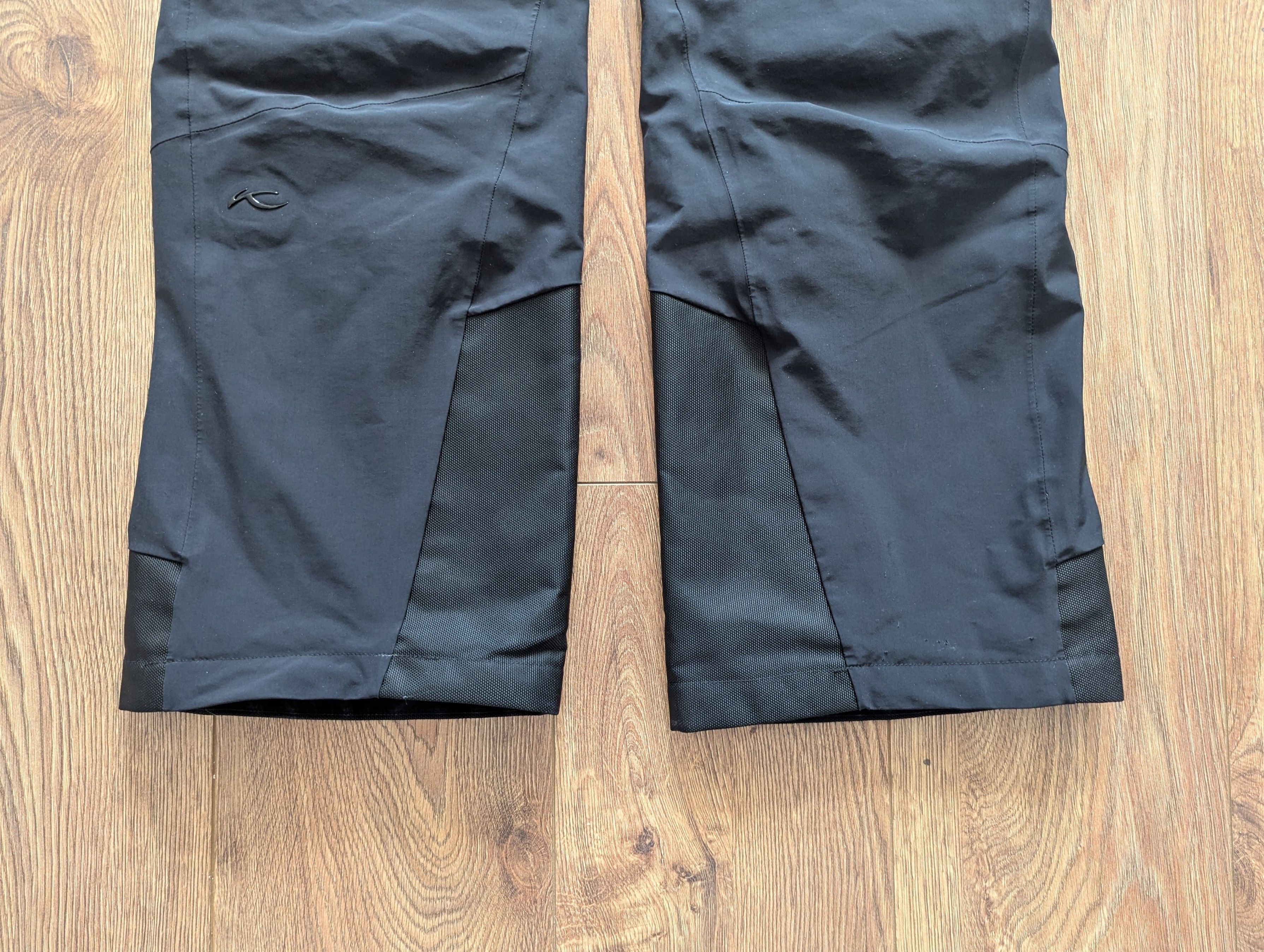 KJUS KJUS White Shadow Technical Ski Suit M (50) Recco DermizaxEV Size US M / EU 48-50 / 2 - 14 Thumbnail