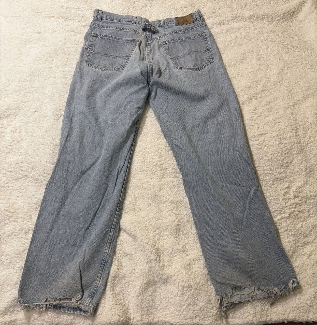 Tommy Hilfiger Men’s light washed distressed jeans0601 Size US 33 - 3 Thumbnail