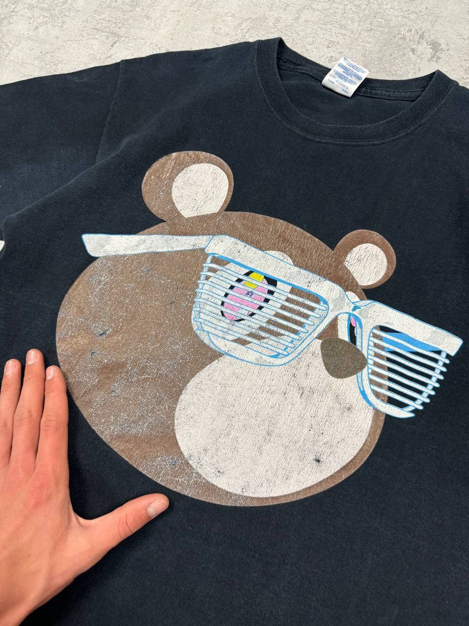 Kanye West Vintage 2007 Kanye West x Takashi Murakami Tour T-Shirt Size US M / EU 48-50 / 2 - 17 Thumbnail