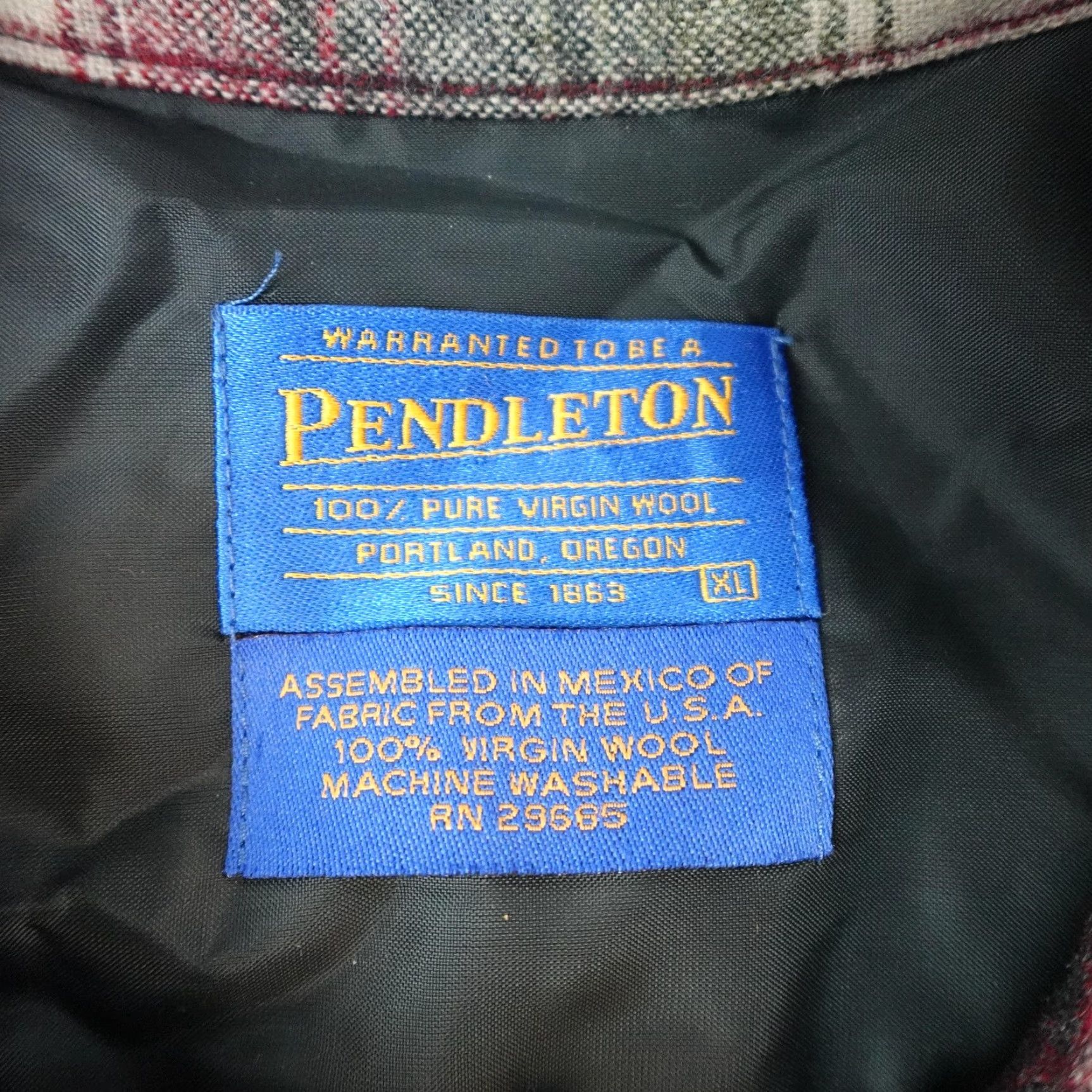 Pendleton VINTAGE Pendleton Loop Collar Shirt Mens XL Red Tartan Plaid Wool Button Up Size US XL / EU 56 / 4 - 6 Thumbnail