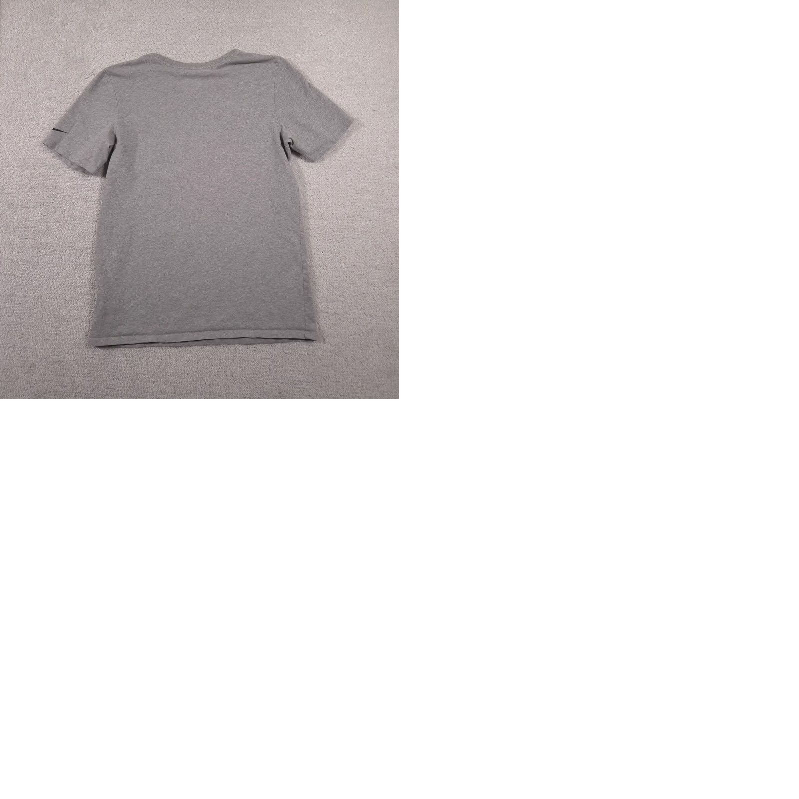 Nike Nike Dri-FIT Shirt Mens Small Gray Crewneck Short Sleeve Swoosh Graphic Athletic Tee Nike Tee Size US S / EU 44-46 / 1 - 9 Thumbnail