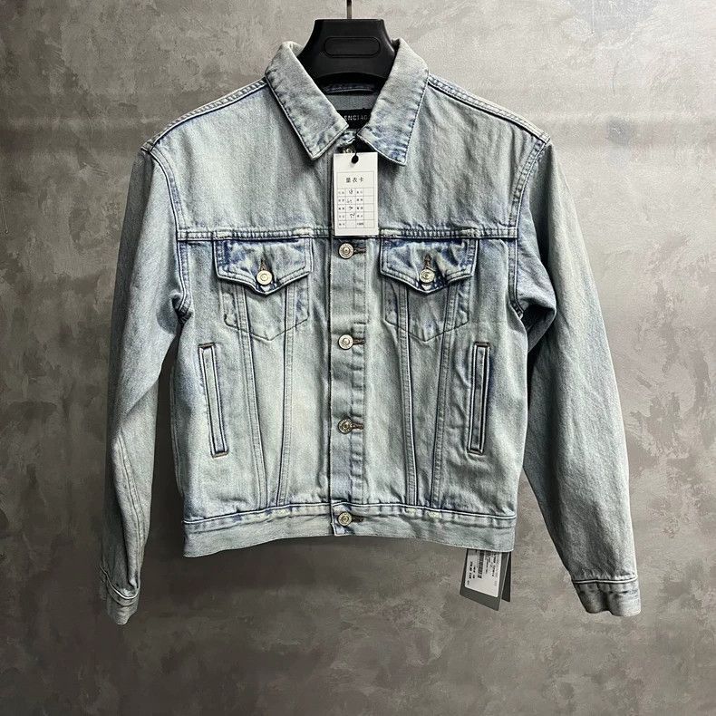 Balenciaga Balenciaga latest blue solid color rhinestone stitching pri Size US S / EU 44-46 / 1 - 1 Thumbnail