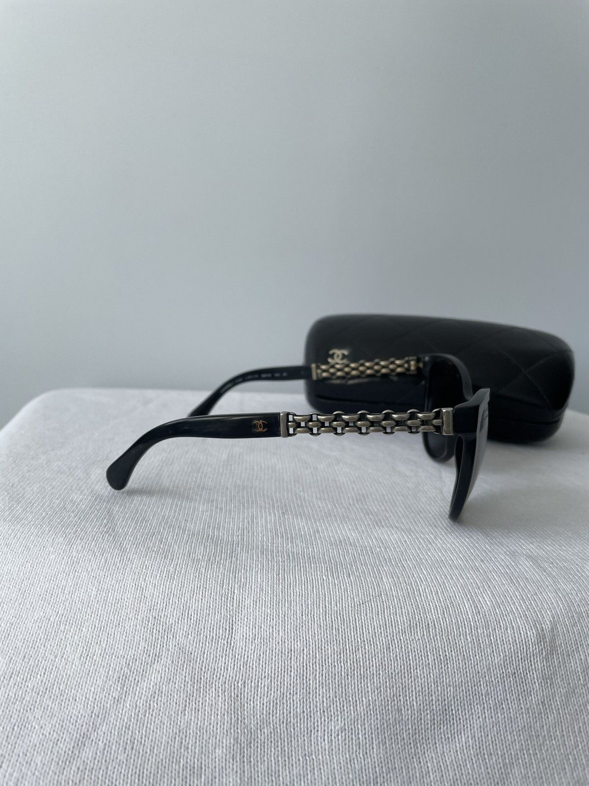 Chanel × Designer × Vintage Chanel Vintahe Black Silver Sunglasses Metal Old Money Size ONE SIZE - 5 Thumbnail