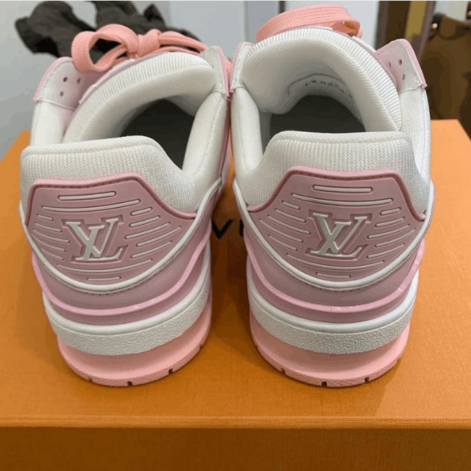Louis Vuitton Louis Vuitton Low-Top Sneakers Size US 7 / IT 37 - 8 Thumbnail