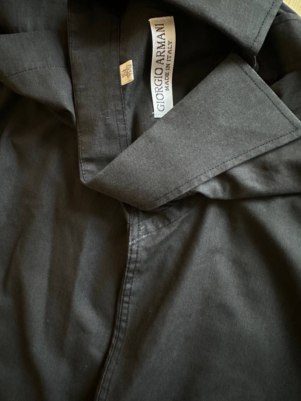 Giorgio Armani Giorgio Armani Italy Black SS Button-Up Shirt Minimalist Size US L / EU 52-54 / 3 - 10 Thumbnail
