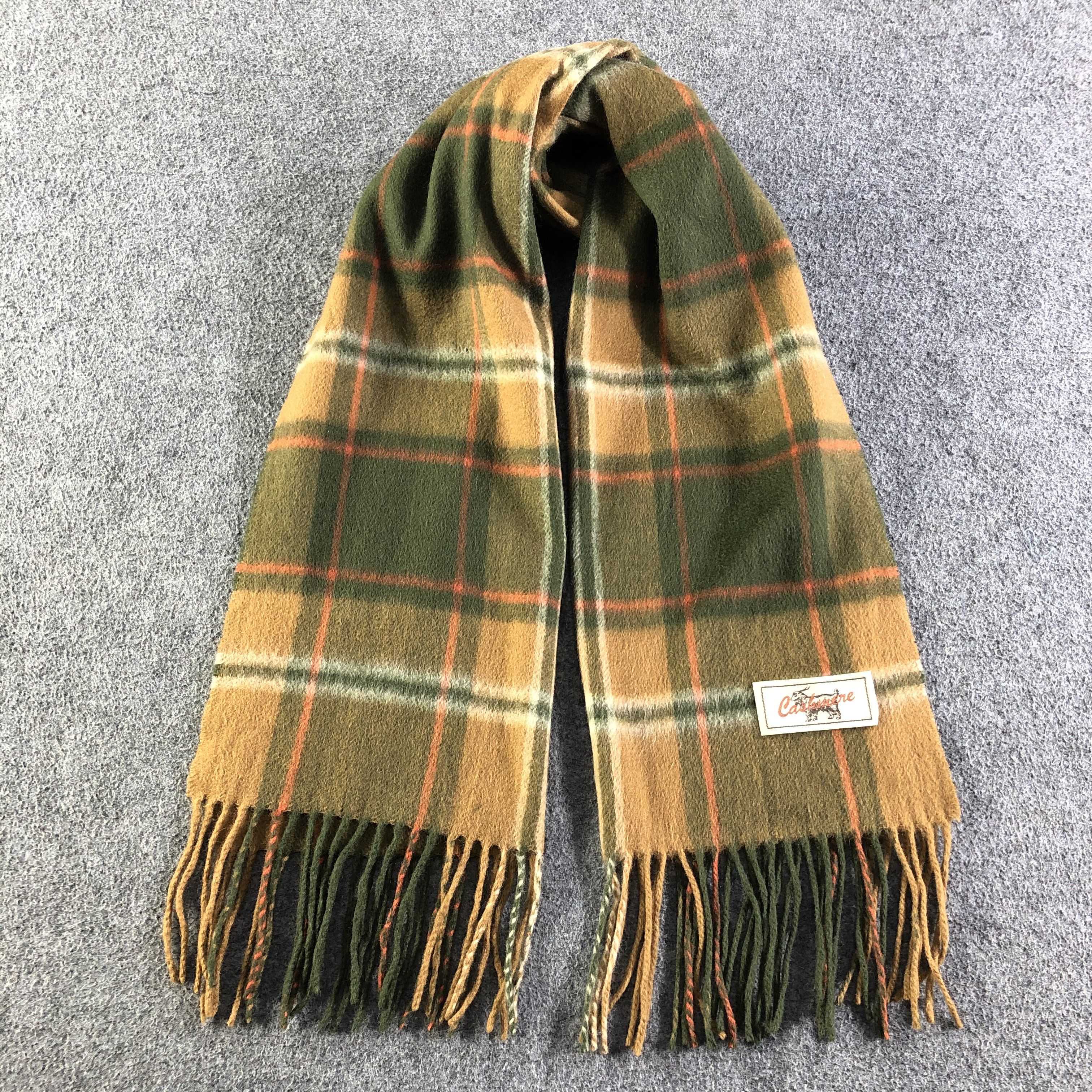 Pierre Balmain Pierre Balmain Cashmere Scarf / Muffler / Neckwear SS1498 Size ONE SIZE - 1 Thumbnail