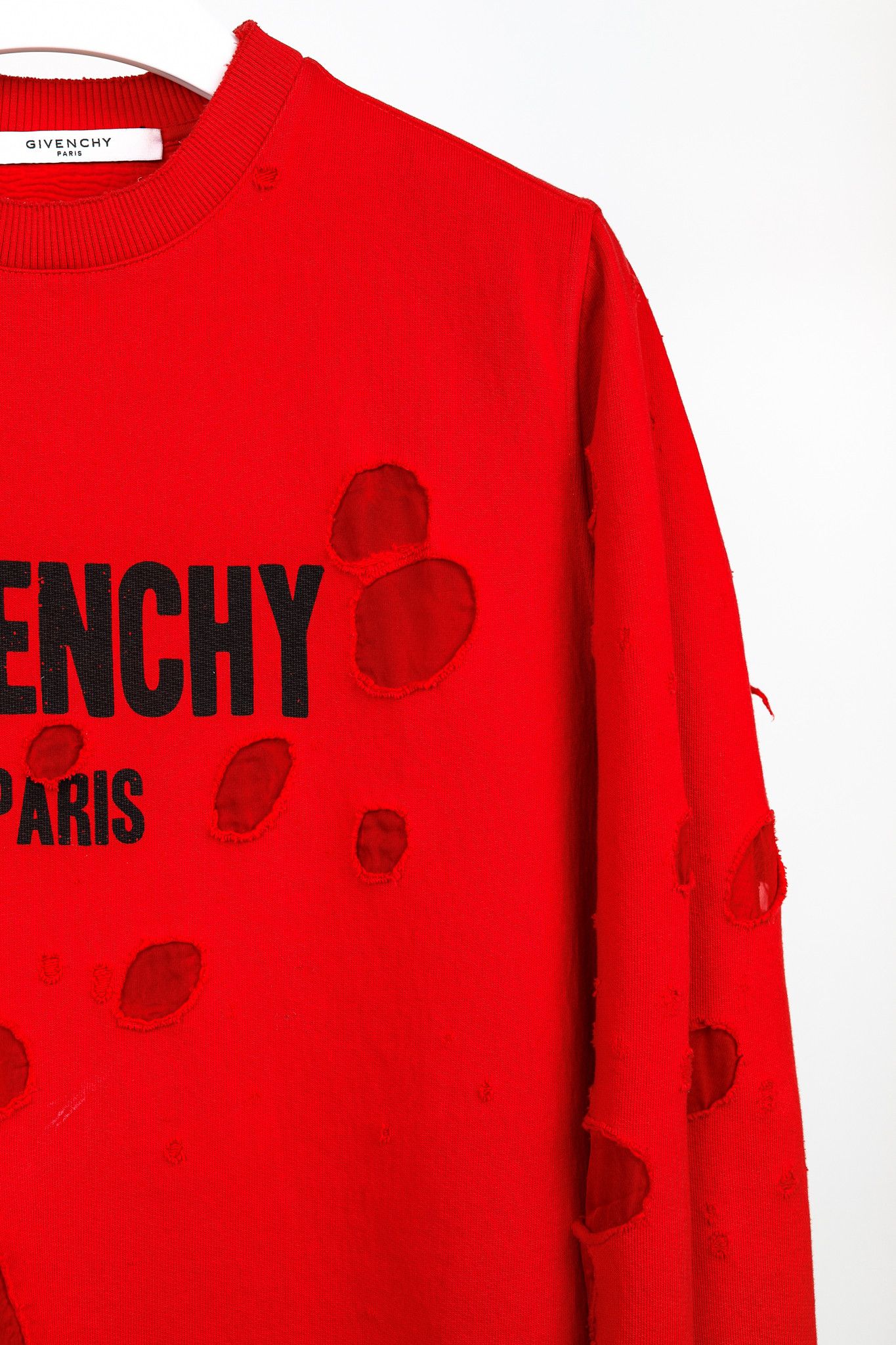 Givenchy Givenchy AW/17 Red Distressed Logo-Print Crewneck Sweatshirt Size US S / EU 44-46 / 1 - 6 Thumbnail