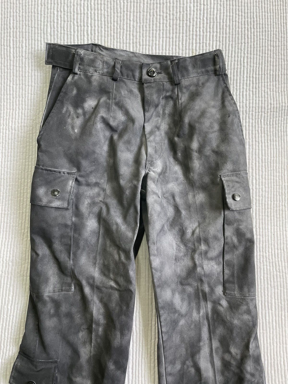 Handmade Noseeum Night Hand Camo Cargos Size US 28 / EU 44 - 2 Thumbnail