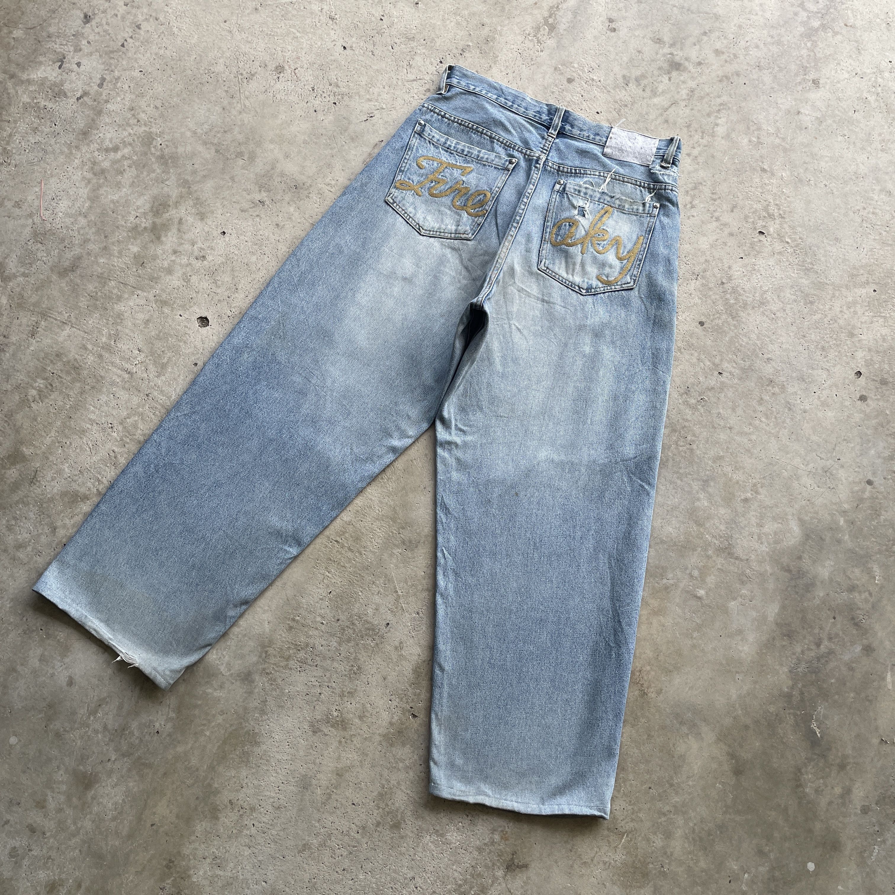 Japanese Brand VINTAGE BAGGY JEANS DISTRESSED FADED JAPANESE PANTS DENIM Size US 32 / EU 48 - 1 Thumbnail