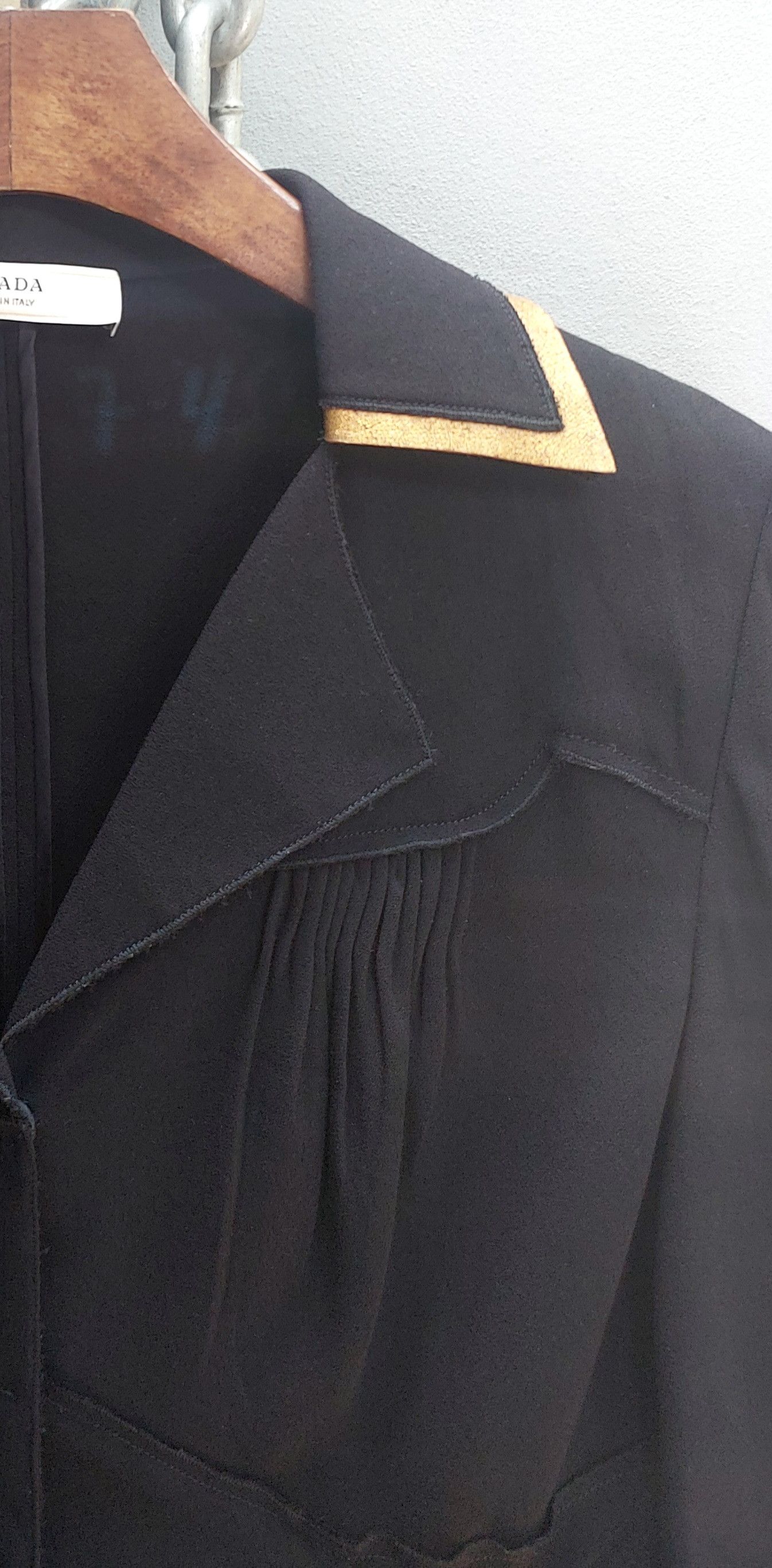 Prada Vintage x Prada Black Wool Jacket With Gold Trim Size S / US 4 / IT 40 - 10 Thumbnail