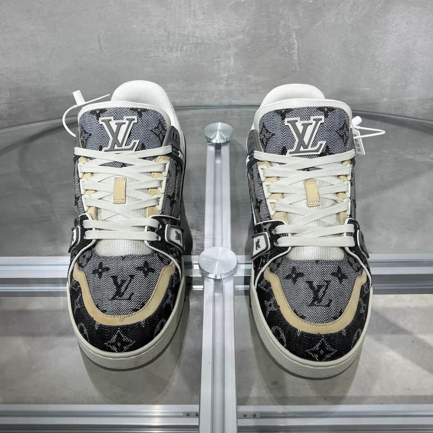 Louis Vuitton Multi High-Top Sneakers Size US 8 / EU 41 - 1 Thumbnail
