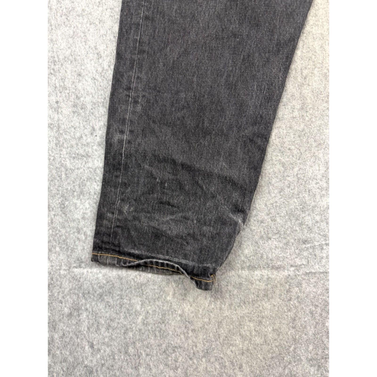 Levi's VINTAGE Levi's 501 Jeans Men 40x32 Black Button Fly Straight Leg Red Tag Jeans Mens Regular 40 Jeans 501 Series USA Modern Classic Size US 40 / EU 56 - 3 Thumbnail