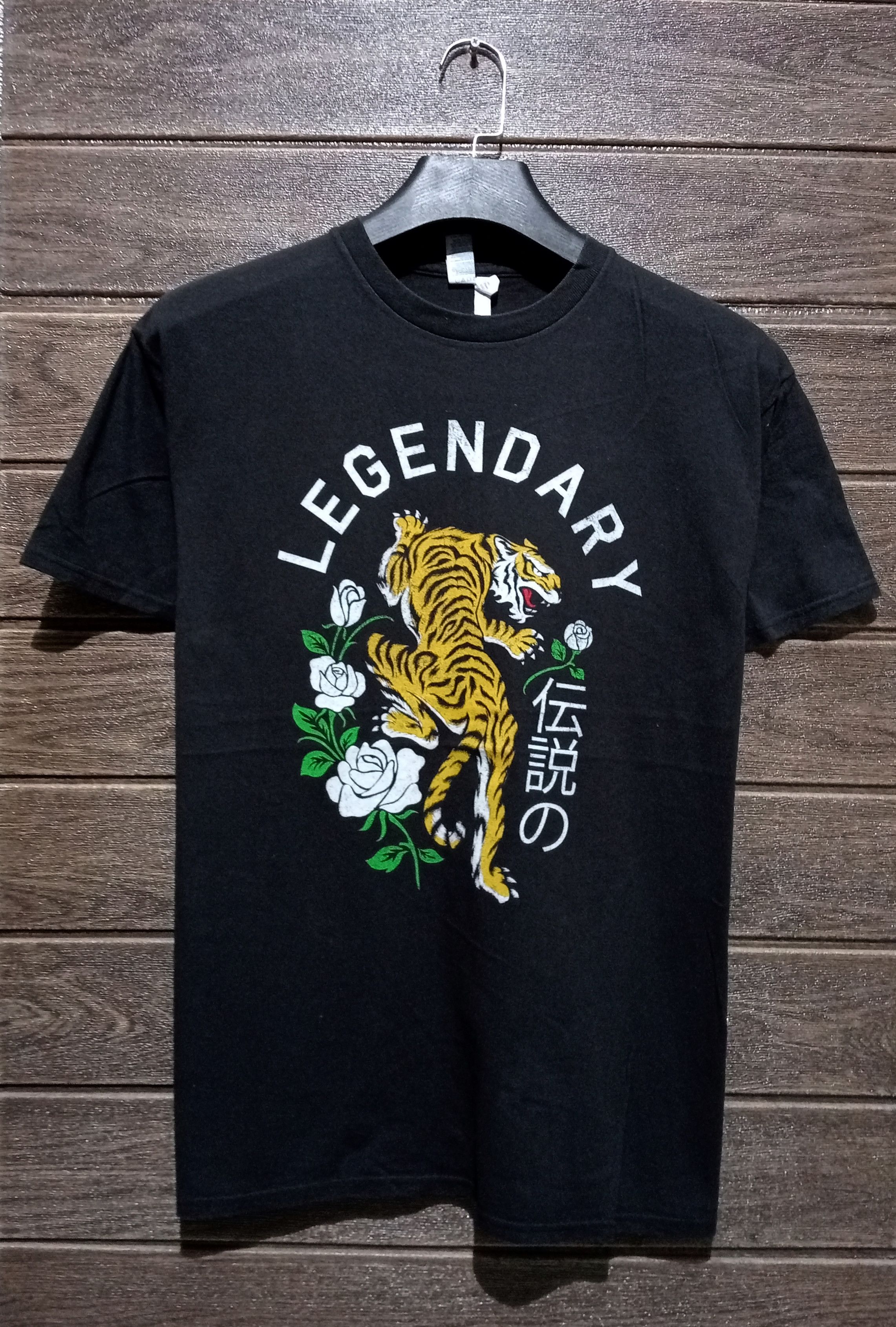 Japanese Brand Vintage Sukajan Tiger Legendary Tee Very Rare Size US L / EU 52-54 / 3 - 1 Thumbnail