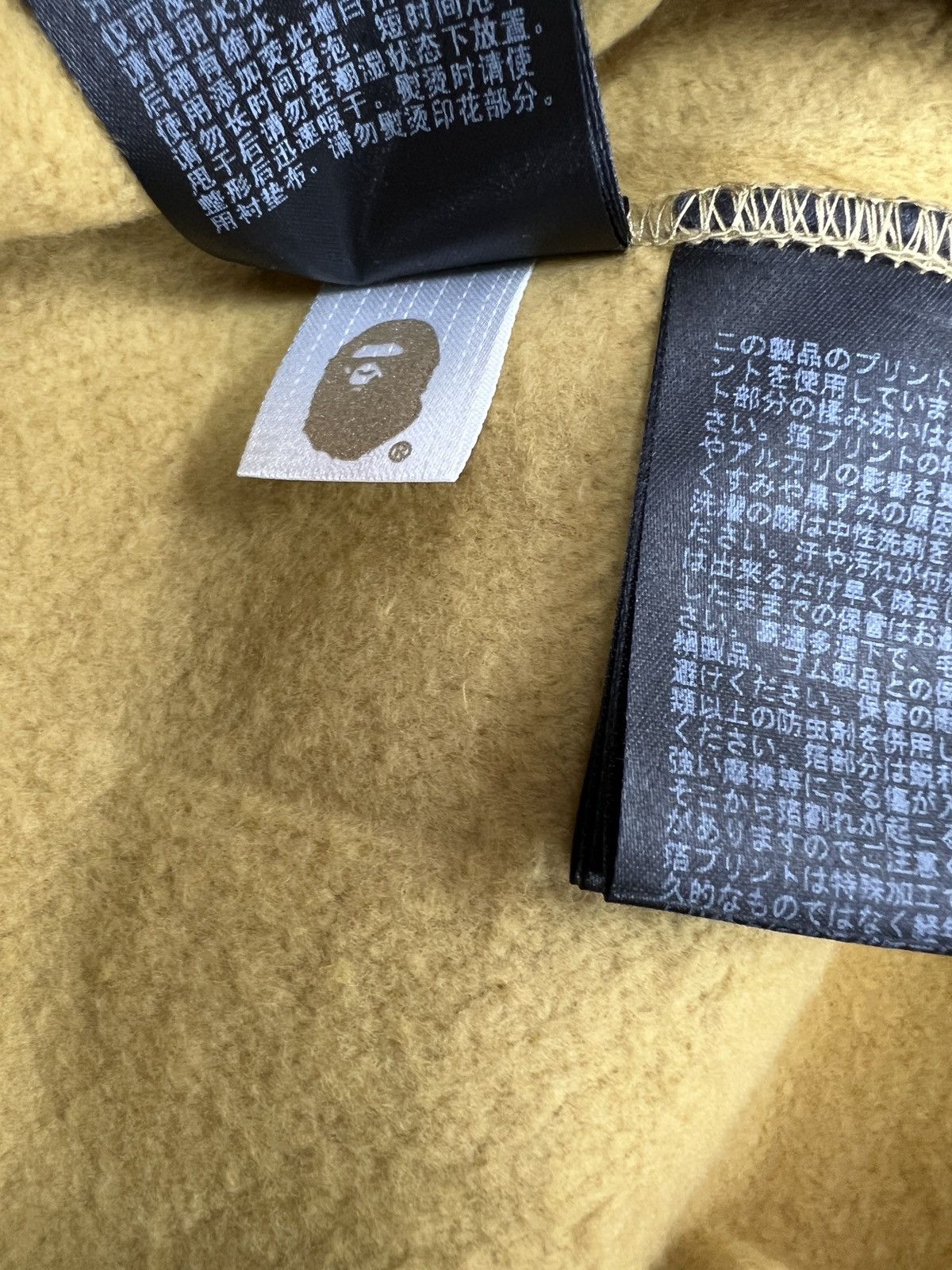 Bape × Mastermind Japan BAPE x MASTERMIND CREWNECK Size US M / EU 48-50 / 2 - 4 Thumbnail