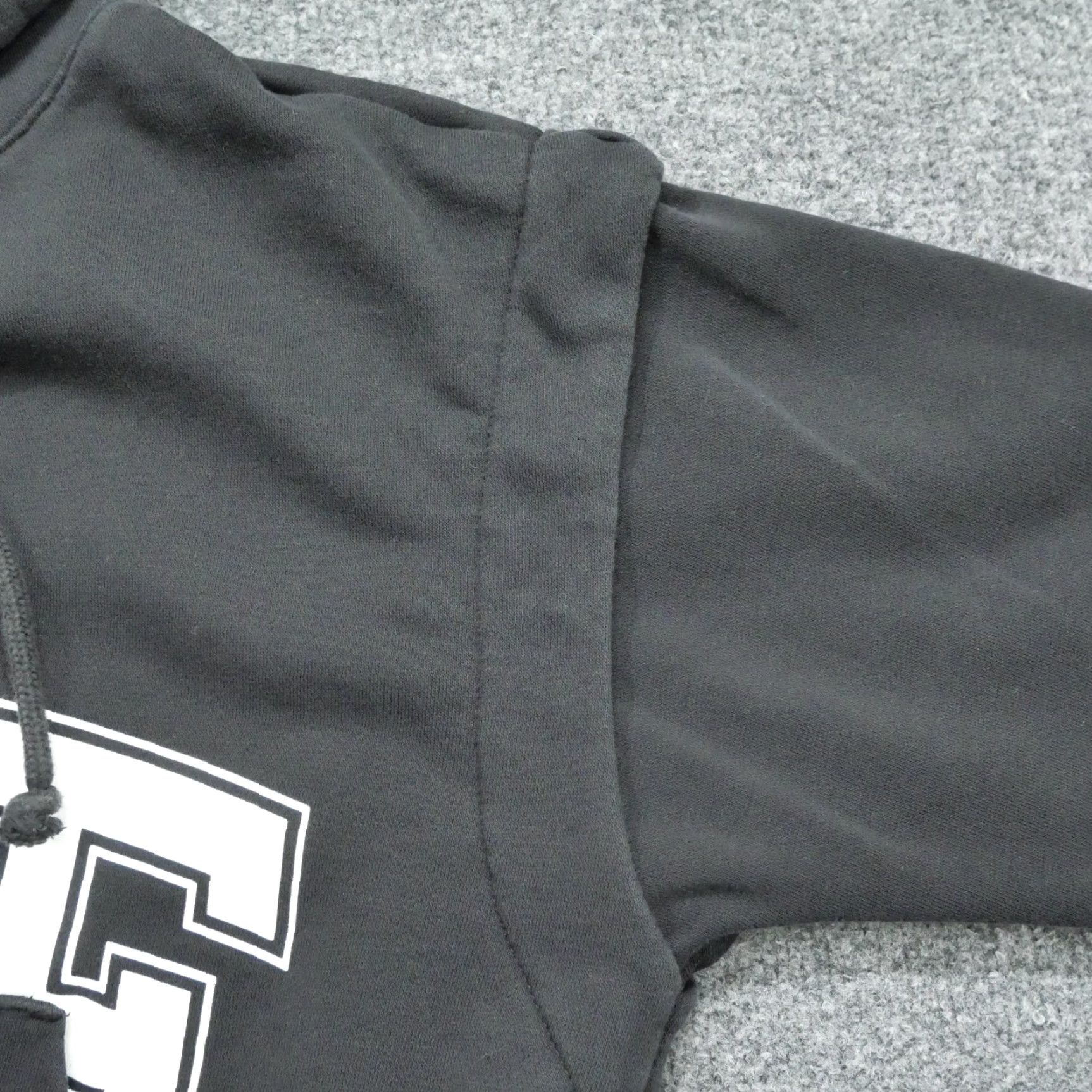 Nike Nike Hoodie Womens XS Black Pullover Logo Oversized Sweatshirt Shirt Hoodie Womens XS Black Nike Pullover Sports/ Casual Oversized Graphic Logo 90s? Size XS / US 0-2 / IT 36-38 - 7 Thumbnail