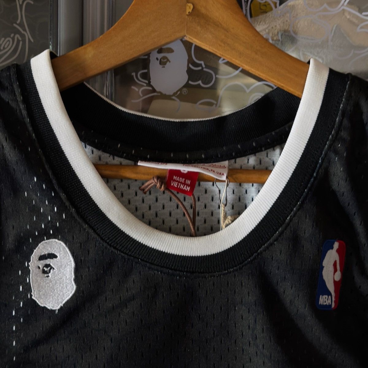 Bape × Mitchell & Ness Bape x Mitchell & Ness New Jersey Nets Jersey Black 2022 Size US S / EU 44-46 / 1 - 4 Thumbnail