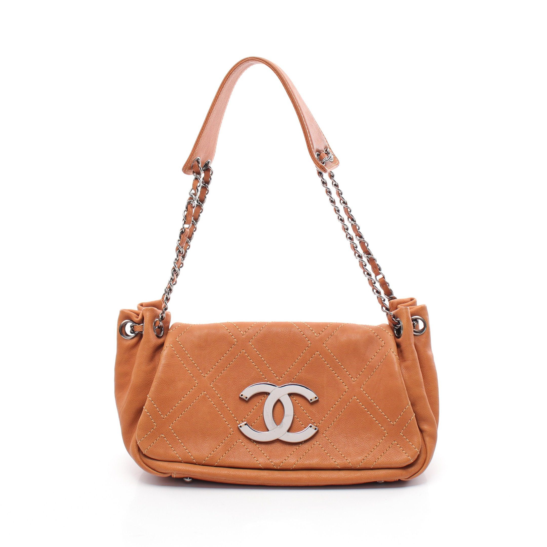 Chanel Chanel Big Coco Mark Chain Shoulder Bag Diamond Stitch Leather Light Brown Silver Hardware Size ONE SIZE - 1 Thumbnail