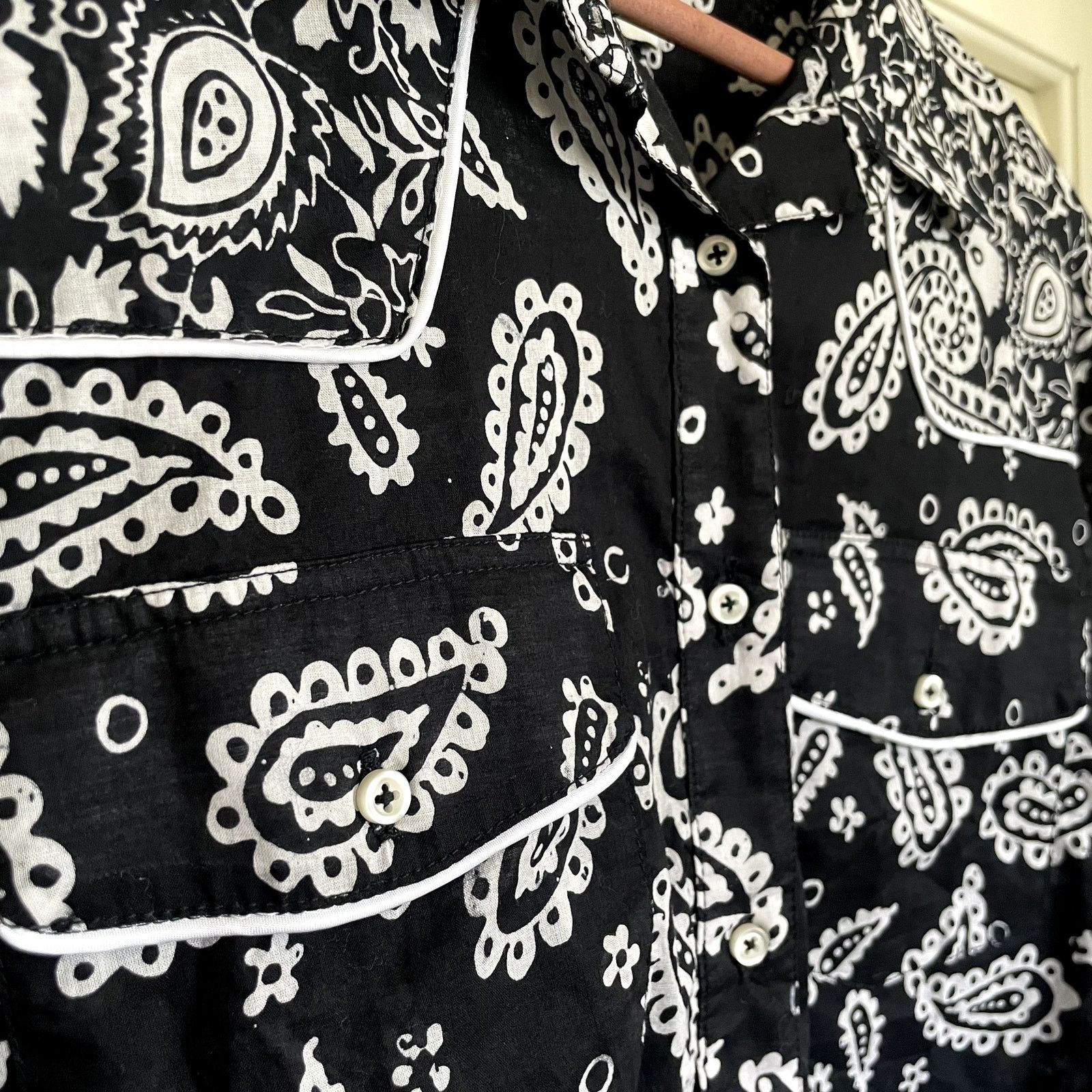 One Teaspoon NWT $167 One Teaspoon x Free People Batik Paisley Buttondown Size XS / US 0-2 / IT 36-38 - 10 Thumbnail