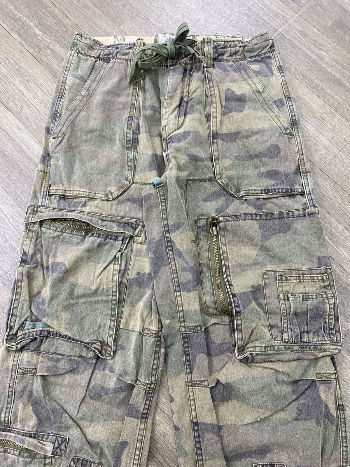Abercrombie & Fitch Vintage Abercrombie & Fitch Bondage Camo Military Cargo Y2K Size US 34 / EU 50 - 4 Thumbnail
