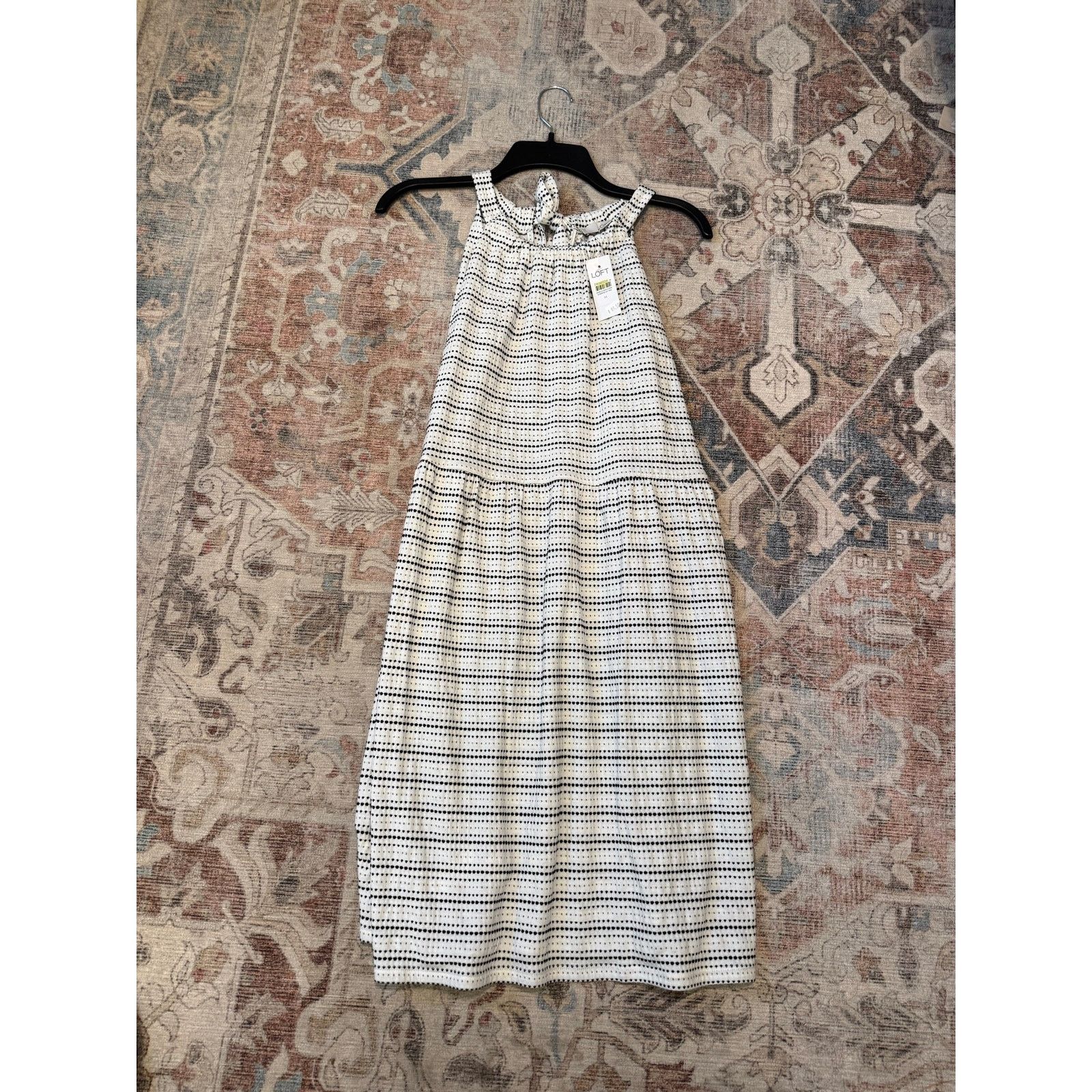 Loft LOFT NWT White/Black/Gold Dot Stripe Knit Dress Medium, $70 Size M / US 6-8 / IT 42-44 - 1 Thumbnail