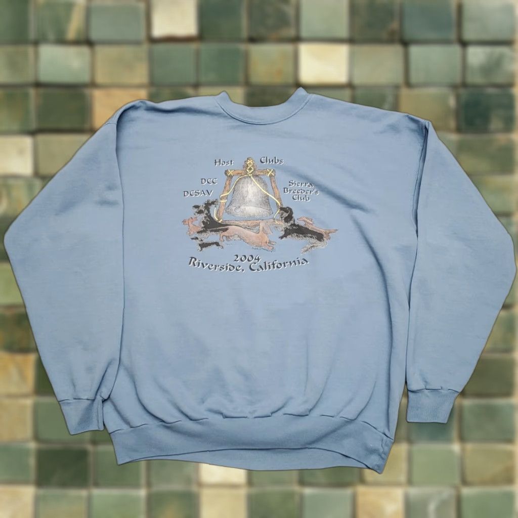 Hanes VTG Hanes Sweatshirt XL Blue Dog Long Sleeve Men Crew Neck Pullover Fleece Cotton Polyester Solid 2004 Cali DCC DCSAV Breeders Club Size US XL / EU 56 / 4 - 1 Thumbnail