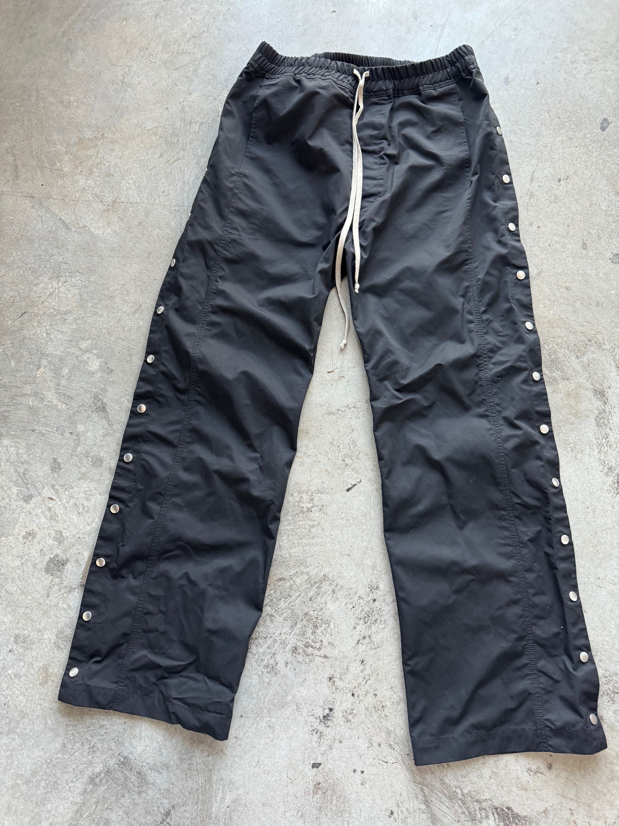 Rick Owens Pusher pants rick owens in black thick cotton | Grailed