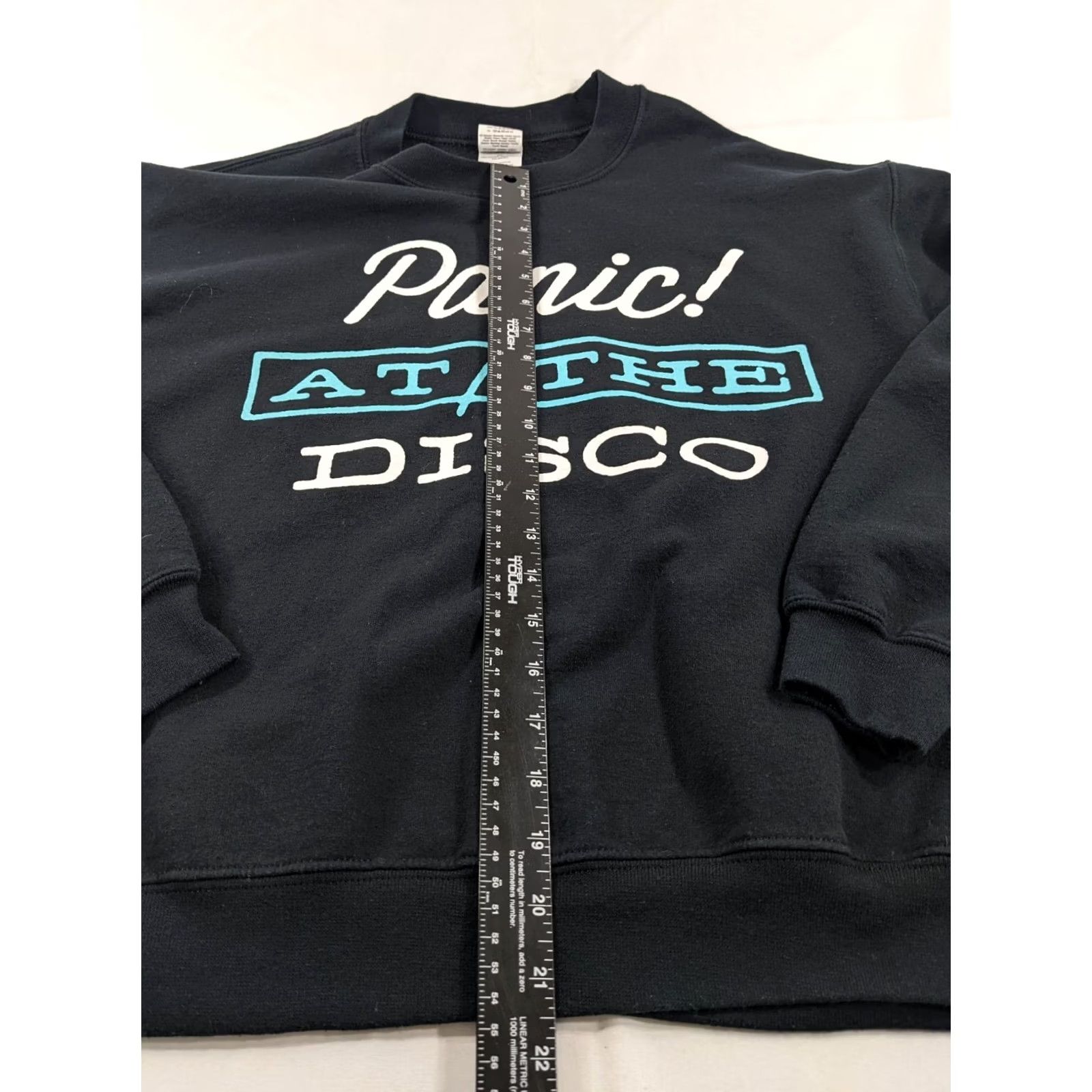 Gildan Panic At The Disco Crew Neck Sweatshirt Black Heavy Medium Band Shirt EUC Size US M / EU 48-50 / 2 - 4 Thumbnail