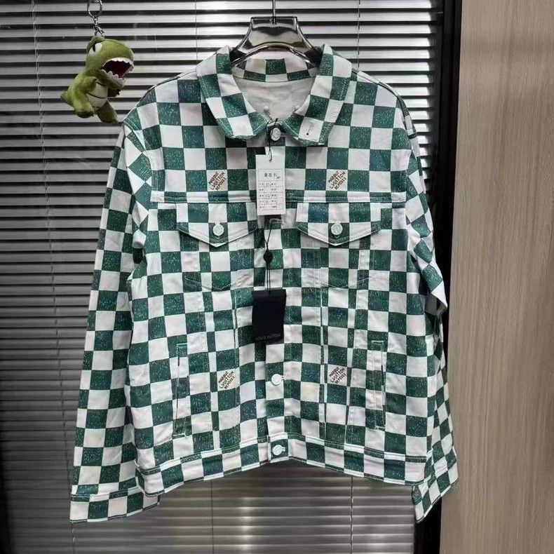 Louis Vuitton Louis Vuitton White and green checkerboard denim jacket Size US L / EU 52-54 / 3 - 1 Thumbnail